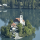 Britanec v Sloveniji brez dlake na jeziku nad Bled: "Če mi še kdo omeni Blejsko jezero, bom eksplodiral!"