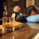 Kdaj vemo, da je uživanje alkohola preraslo v alkoholizem? 9 znakov, ki jih ne smete spregledati