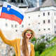 Britanska turistka redno obiskuje Slovenijo, a opozarja na težavo: pretiravanje ali upravičena skrb?