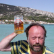 Toliko stane pivo v Dalmaciji, ko je Hrvat dobil račun, je bil zelo presenečen