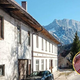 Domača gostilna čisto na koncu Slovenije, ki slovi daleč naokrog (FOTO)