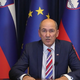 V Sloveniji potrjen prvi primer angleškega seva. Janša: Potreben bo premislek glede sproščanja ukrepov