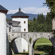 Turisti obožujejo ta slovenski grad – v sebi skriva nekaj izjemnega!