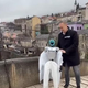 Slovenski robot na pohodu po bosanskih ulicah, mimoidoče spravlja v smeh z vici (VIDEO)