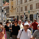 Slavni popotnik opozarja: žeparjev ne zanimajo več vaše denarnice, zdaj je glavna tarča ...