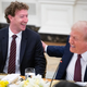 Zuckerberg po Trumpovem nareku