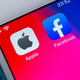 Facebooku ni všeč, da Apple čuva zasebnost