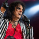 Povratek rock legend: Alice Cooper po 50 letih z novim albumom