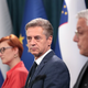 Kdaj pride SDS na oblast? Ko se leva sredina začne streljati v lastna kolena.