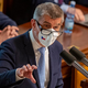 Na čeških parlamentarnih volitvah proti pričakovanjem slavila dosedanja desno – sredinska opozicija