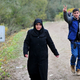 [Video] So krivci za požar pod Socerbom ilegalni migranti? Teh se kar tre, saj so za Golobovo vlado stalnica!
