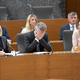 Golobova vlada z birokratizacijo deluje diametralno nasprotno od prejšnje