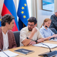 Vlada ve, da so podjetniki lahka tarča