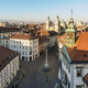 Julija in avgusta v prestolnici 75 odstotkov manj turističnih prenočitev