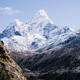 Prvi smrtni žrtvi letošnje sezone na Everestu