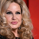 Jennifer Coolidge zvezdniški sosedje niso vabili na zabave