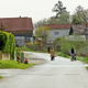 Stanovanjsko naselje polno, ceste pa v popolnem razsulu