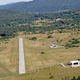 Gasilci v skrbeh čakajo, kdaj bo divaško letališče omogočalo pristajanje gasilnih letal