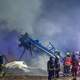 Foto in video: Gasilci pogasili obsežen požar v Mariboru, nastalo za več milijonov škode