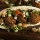 Falafel: ocvrte kroglice v ploščatem kruhu