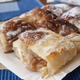 Retaš: priljubljena domača sladica iz Prekmurja Božični kolač s suhim sadjem Prekmurska gibanica po recepturi družine ... Izvrstna prekmurska jed po receptu naših ... Tradicionalna slovenska enolončnica, ki je ... Tako se tradicionalno pripravi haloška ... Stara slovenska juha, ki lajša marsikatero ... Slovenska narodna jed, kot jo pripravijo na ... Priljubljena slovenska jed na žlico Enostaven prigrizek, ki ga lahko pripravimo ... Tako se tradicionalno pripravi bujta repa Božični kolač s suhim sadjem Praznični cheesecake v kozarcu Sončna skutina pogača (štajerska gibanica) Tiramisu kroglice Sočna makova torta s čokolado Praznična sladica v kozarcu
