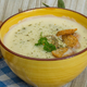 Recept: Juha z brokolijem in sirom