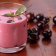 Recept: Češnjev smoothie: zdrava in osvežilna sladica v kozarcu