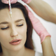 Najnovejše raziskave potrjujejo: Botox lahko prehaja v možgane