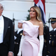 Melania Trump je na državni večerji sijala v roza obleki Dior Haute Couture