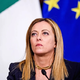 Melonijeva vztraja pri centrih za migrante v Albaniji