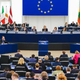 Evropski poslanci zavrnili predlog nezaupnice Evropski komisiji