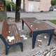Vandali v Ajdovščini zažgali knjige
