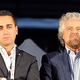 Zakaj se Beppe Grillo naokoli vozi v pogrebniškem avtomobilu