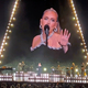 Adele na pop-up stadionu, zasnovanem za njen šov
