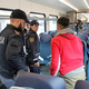 Manj migrantov čez mejo, več iz azilnega doma