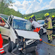 Italijan v ovinku izgubil nadzor nad BMW-jem in trčil v fiat