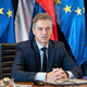Golob: Desnica s svojimi lažmi in manipulacijami ni prepričala večine