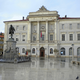 Piranska občina na dražbi prodala dve od sedmih nepremičnin