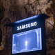 Televizor Samsung The Terrace obiskovalcem Postojnske jame sedaj omogoča še bolj pristen stik s človeško ribico
