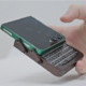 Galaxy Z Flip 5 oživel kot BlackBerry!