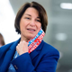 Bomo po odhodu Melanie iz Bele hiše dobili Slovenko v ameriški vladi? Med kandidati za ministrico tudi Amy Klobuchar
