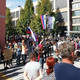 Upor dijakov v Zagorju: 15 jih je zavrnilo maske, pred šolo se je zbralo 200 podpornikov (FOTO)