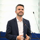 »Najbolj pokvarjeni politik« Matej Tonin brani Aleša Hojsa