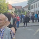 Kalvarija pacientov v Kamniku: od 4h zjutraj v dolgi vrsti čakali na novo zdravnico (VIDEO)