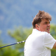 Janšev mož na RTVS ima čas in denar, da na Bledu igra golf s soprogo srbskega tajkuna