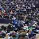 Evropski parlament, kot kaže, Evropski komisiji ne bo izglasoval nezaupnice