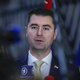 Razrešeni minister prevzel odgovornost zaradi korupcijske afere