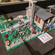 Pred leti za legokocke dal dvomesečno plačo, zdaj jih ima doma že pol milijona
