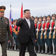 Kim Džong Un se je v Vladivostoku srečal z ruskim obrambnim ministrom Šojgujem