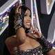 Cardi B na naslovnici revije nosi kreacijo Tanje Vidic